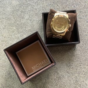 Michael Kors Oversized Runway Gold-Tone Watch